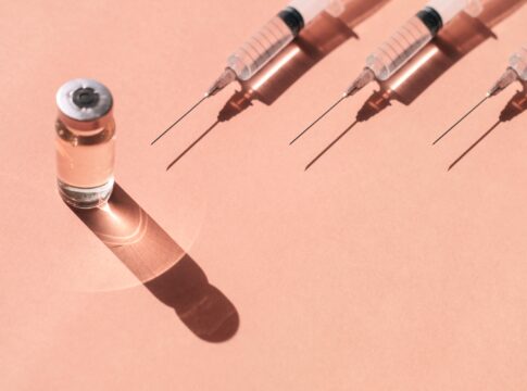 eua:-spa-de-brasileiro-e-associado-a-10-casos-de-botulismo-pos-botox