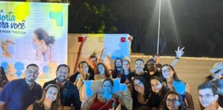 video:-em-maca,-paciente-deixa-uti-para-curtir-show-de-pagode-no-df