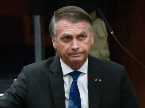 incluir-bolsonaro-nas-pesquisas-e-fazer-o-seu-jogo-(e-o-de-lula)