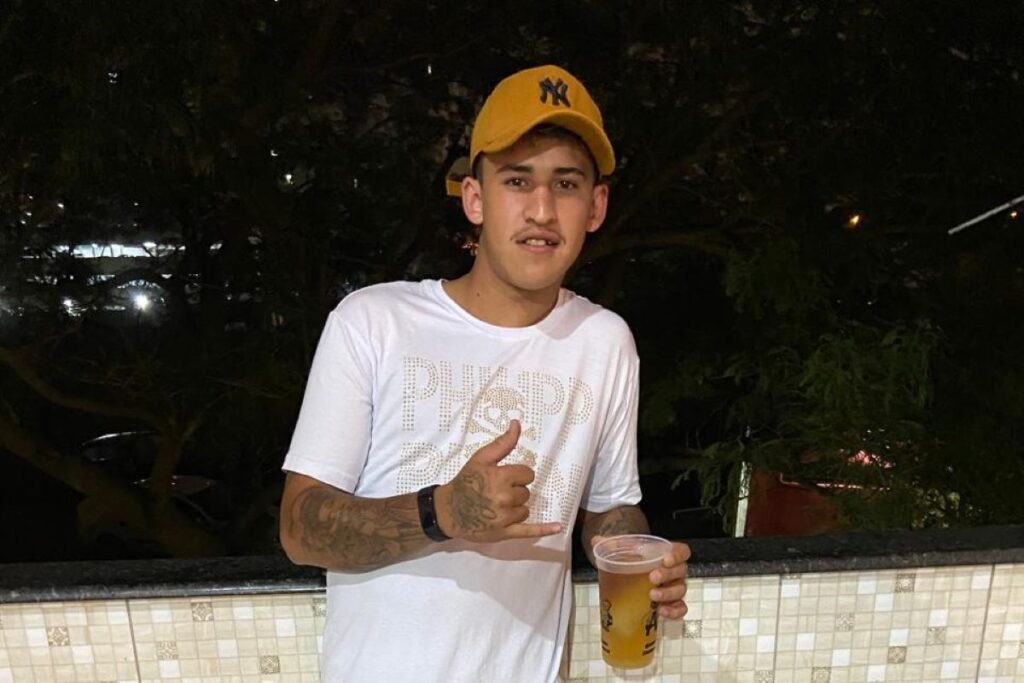 “foda-se-as-criancas”,-diz-pm-antes-de-matar-jovem-na-zona-leste.-ouca