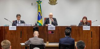 moraes-inicia-interrogatorio-de-bolsonaro-na-acao-da-trama-golpista