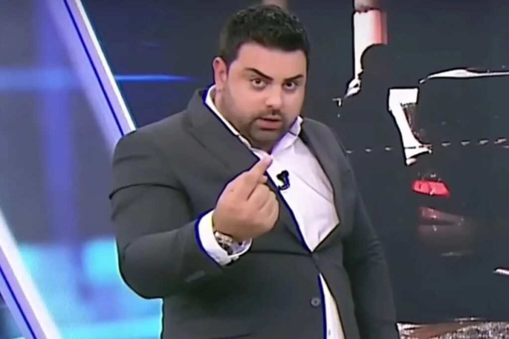 apos-criticas,-sbt-decide-tirar-macedao-do-comando-do-ta-na-hora