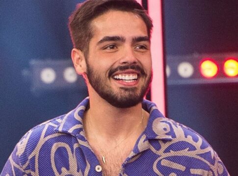 joao-silva-se-pronuncia-apos-abandonar-a-band-e-assinar-com-o-sbt