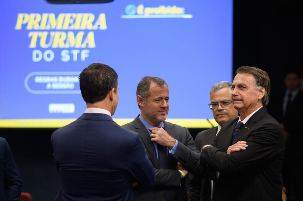 advogado-de-defesa-diz-que-acusacao-contra-bolsonaro-nao-“se-sustenta”