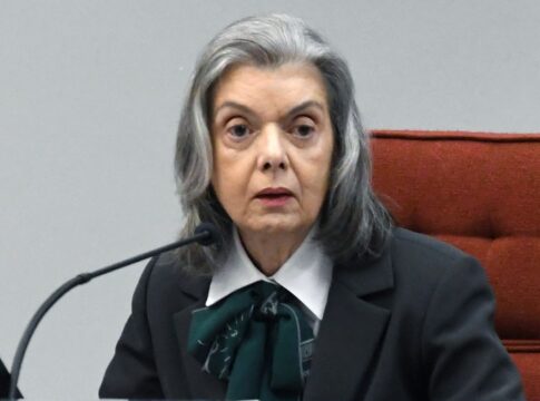 carmen-lucia-pede-vista-e-paralisa-julgamento-da-revisao-da-vida-toda