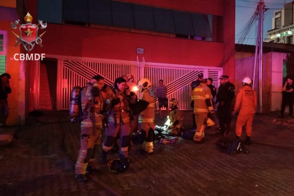 bombeiros-resgatam-jovem-de-apartamento-em-chamas-em-taguatinga