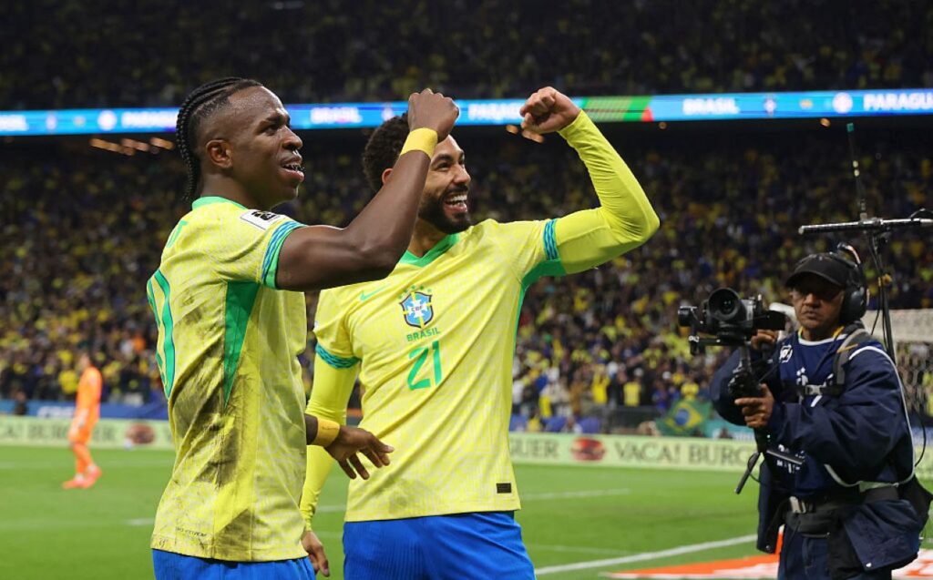 veja-o-gol-de-vini-jr.-que-abriu-o-placar-contra-o-paraguai