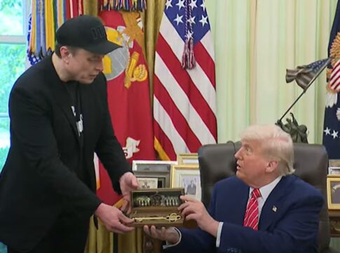 elon-musk:-“lamento-algumas-das-minhas-postagens-sobre-trump”