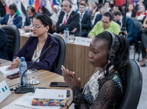 cupula-da-juventude-do-brics-busca-cooperacao-para-mercado-de-trabalho