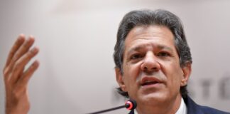 na-camara,-haddad-fala-com-deputados-sobre-iof,-ir-e-consignado;-siga