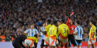 veja-como-ficou-cabeca-de-jogador-apos-falta-dura-de-enzo-fernandez