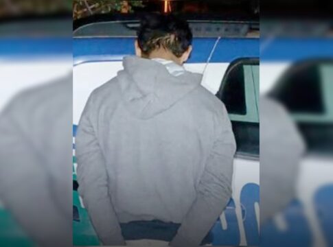 motorista-e-preso-por-mostrar-penis-e-obrigar-passageira-a-ver-porno