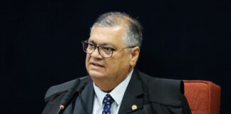 dino-rebate-bolsonaro-em-julgamento-de-regulacao-de-redes:-“mentira”