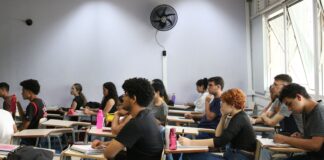 mec-apoiara-393-cursinhos-populares-em-2025