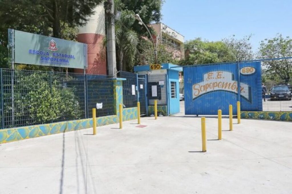 ameacas-a-escolas-nas-redes-crescem-360%-em-quatro-anos,-diz-estudo