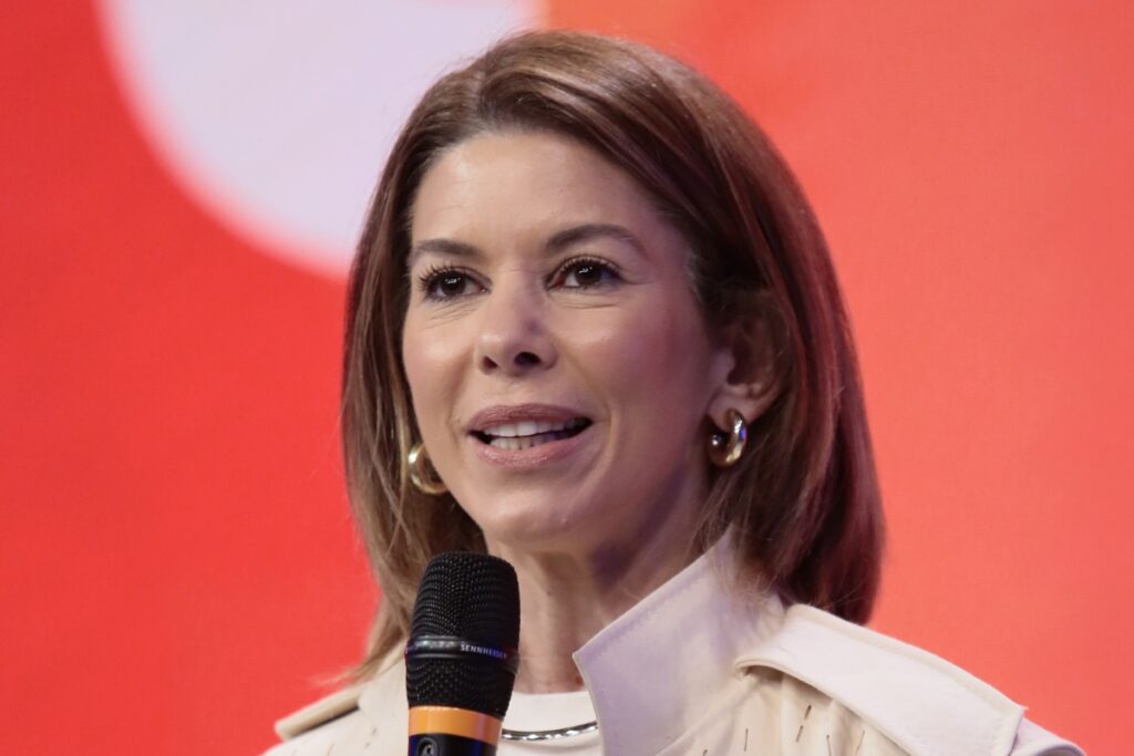 disputa-de-egos-e-insatisfacao:-crise-expoe-momento-caotico-do-sbt