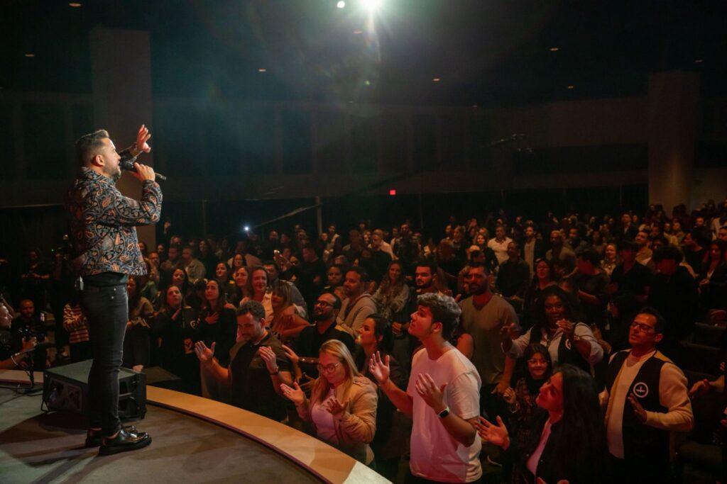 igreja-liderada-por-jayson-cunha-celebra-4-anos-nos-estados-unidos