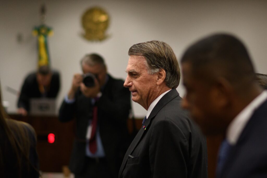 bolsonaro-revela-os-11-videos-que-pretendia-exibir-a-moraes-no-stf