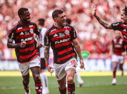 com-gerson,-flamengo-anuncia-relacionados-para-o-mundial.-veja-lista
