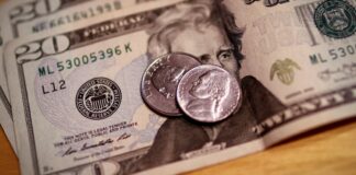 dolar-cai-para-r$-5,53-apos-queda-da-inflacao-nos-eua