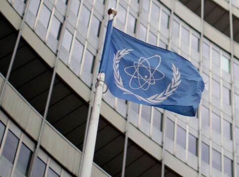 orgao-de-vigilancia-nuclear-da-onu-diz-que-ira-viola-obrigacoes