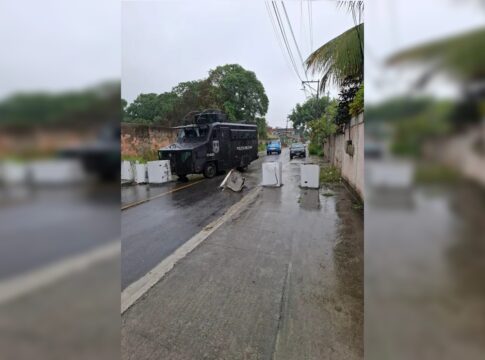 rj:-entradas-do-“xerecao”-sao-liberadas-apos-policia-tirar-barricadas