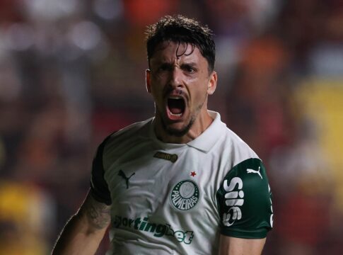 piquerez-rebate-criticas-de-adversario-portugues-ao-palmeiras.-veja