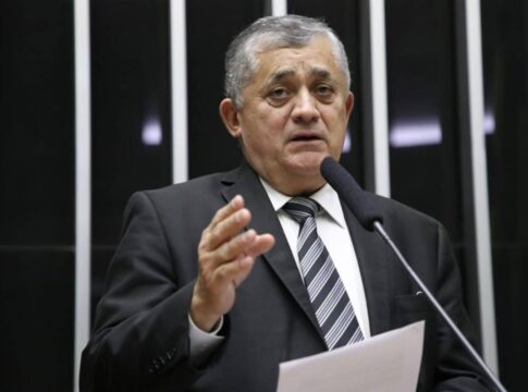 iof:-governo-nao-descarta-corte-em-emendas-caso-medidas-nao-passem