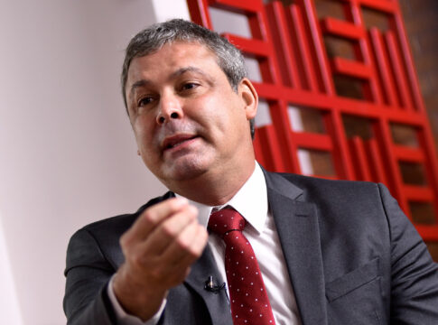 lider-do-pt-ve-datafolha-com-alivio-apesar-de-avaliacao-ruim-em-40%