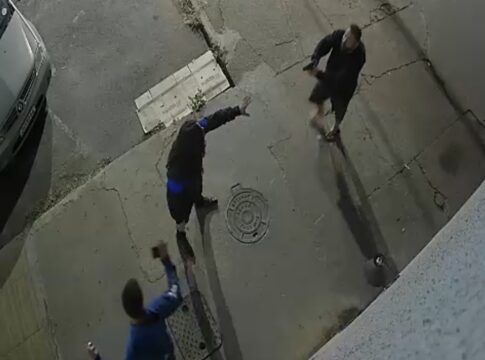 video:-policial-penal-de-mg-aponta-arma-e-chuta-mulher-e-homem-no-df