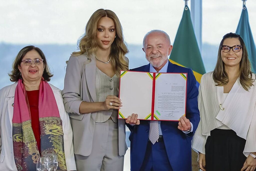sem-base,-governo-nao-consegue-sequer-pautar-fim-da-escala-6x1