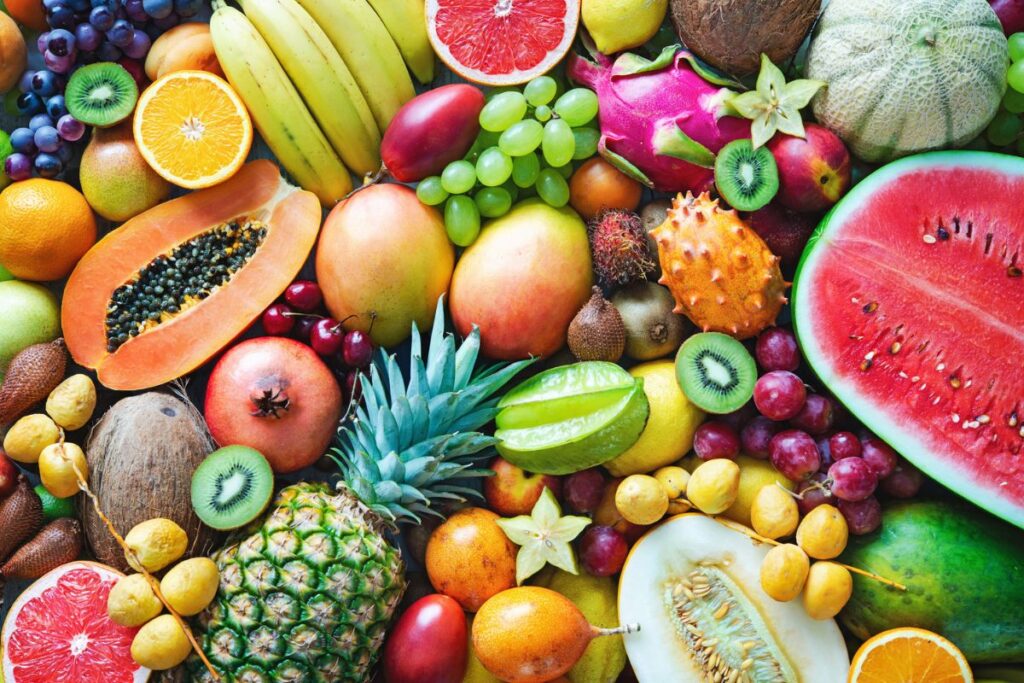 6-chas-de-cascas-de-frutas-que-turbinam-a-saude-de-dentro-para-fora