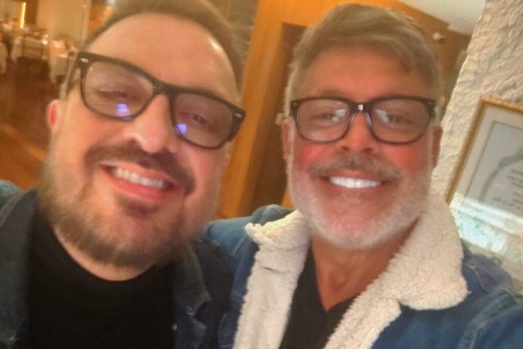 foto:-apos-tretas,-rodrigo-carelli-e-alexandre-frota-se-reencontram