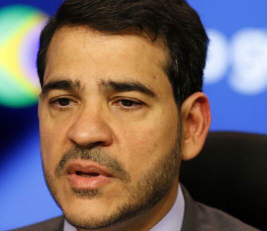 agu-vai-ao-stf-para-reverter-derrubada-de-decreto-do-iof
