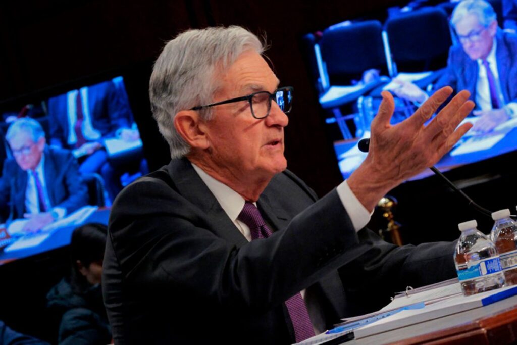 atacado-por-trump,-powell-diz-que-juros-ja-teriam-caido-sem-tarifas