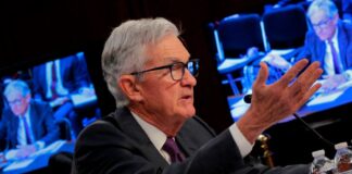 atacado-por-trump,-powell-diz-que-juros-ja-teriam-caido-sem-tarifas