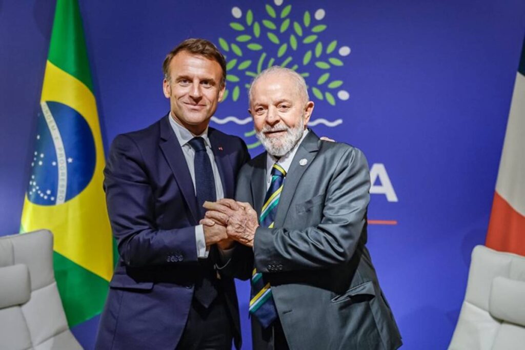 lula-apela-a-macron-por-acordo-mercosul-ue:-“nao-vamos-competir”