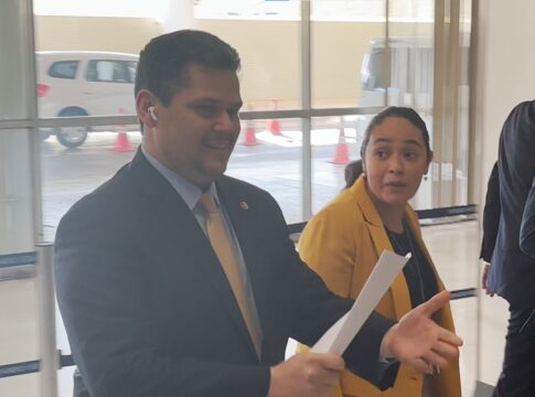 alcolumbre-evita-comentar-acao-do-governo-no-stf-contra-o-iof.-video