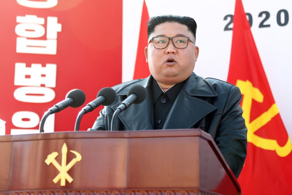 coreia-do-norte-usou-empresas-dos-eua-para-financiar-programa-de-armas