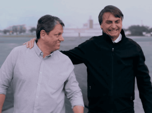 faltava-tarcisio-prometer-indultar-a-pena-de-bolsonaro.-ja-nao-falta