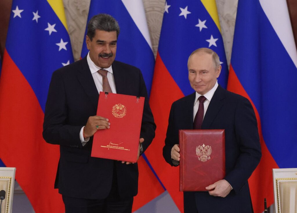 russia-constroi-fabrica-de-municoes-para-fuzis-ak-na-venezuela
