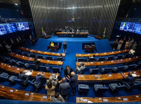 senado-aprova-mp-do-credito-consignado-para-clt-e-texto-vai-a-sancao