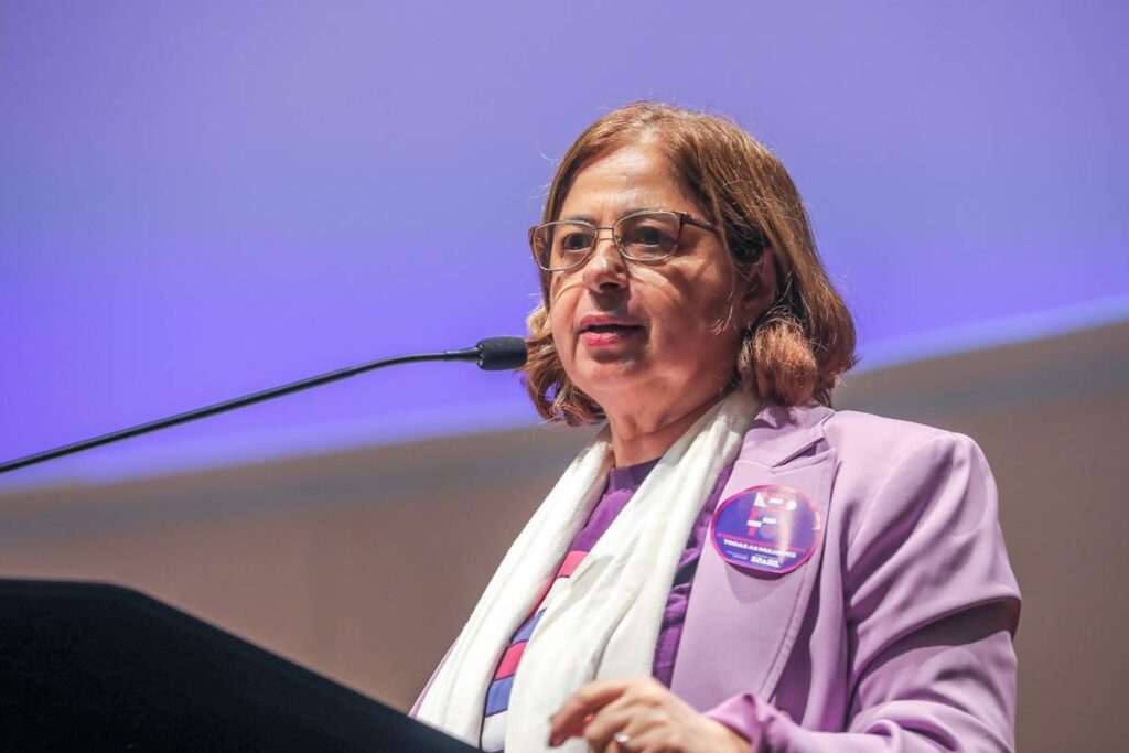 demitida,-ex-ministra-de-lula-vai-ganhar-mais-6-meses-de-salario