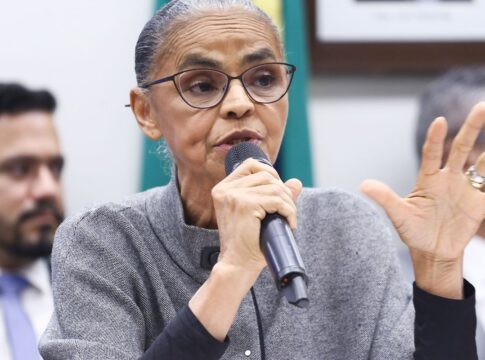 marina-silva-sofre-novos-insultos-em-comissao-no-congresso