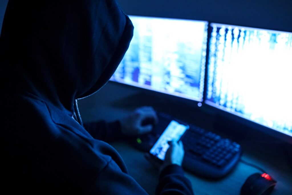 hackers-usaram-credenciais-de-clientes-para-acessar-sistema-em-ataque