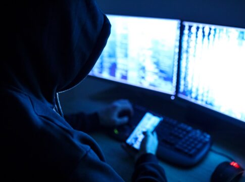 hackers-usaram-credenciais-de-clientes-para-acessar-sistema-em-ataque