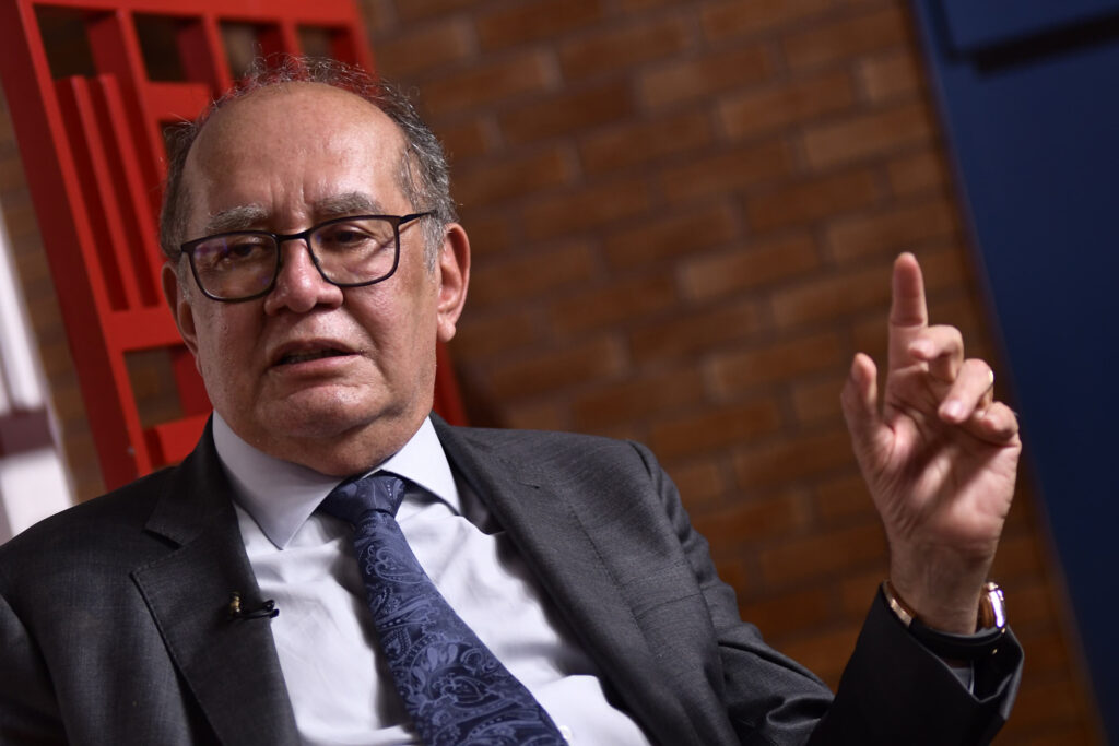 para-gilmar-mendes,-crise-do-iof-e-“apenas-a-ponta-do-iceberg”