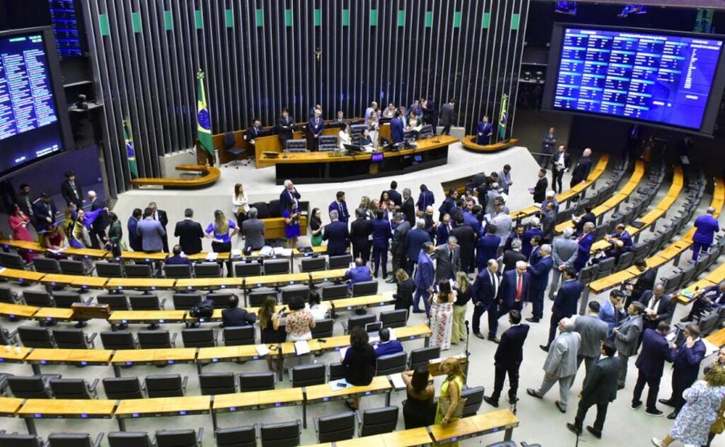 crime-hediondo:-camara-aprova-pl-que-dificulta-progressao-a-condenados