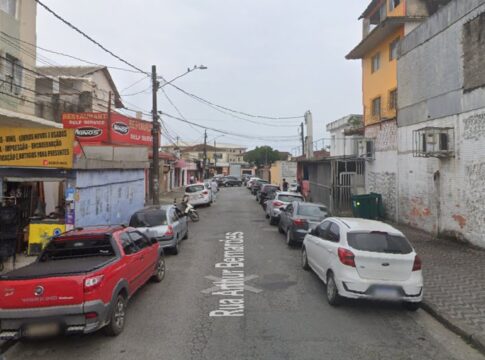 sp:-homem-em-situacao-de-rua-e-encontrado-morto-apos-briga-no-litoral