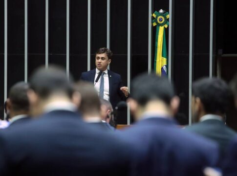 o-telefonema-do-lider-do-pl-a-motta-para-tratar-sobre-nikolas
